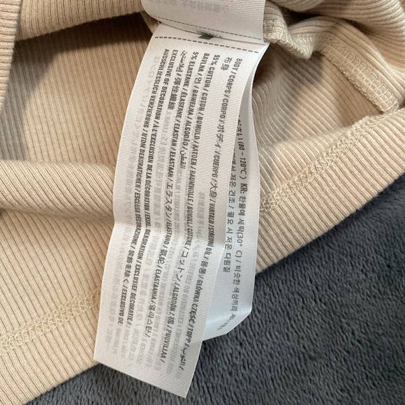 New Abercrombie and Fitch Ribbed Racerback Beige Tank Top Size XS - Picture 6 of 7